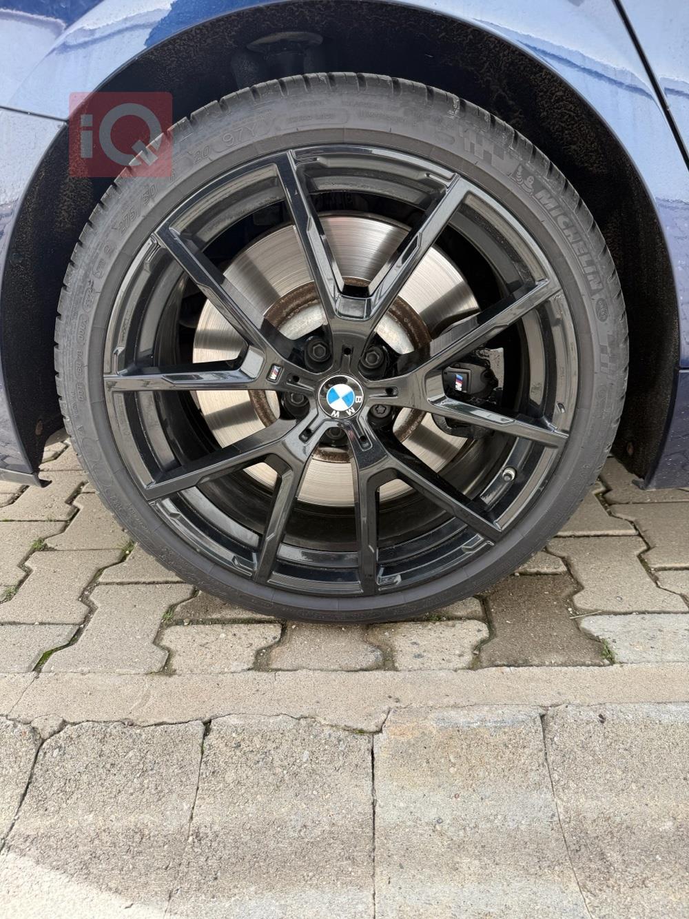 بي ام دبليو 8 الفئة